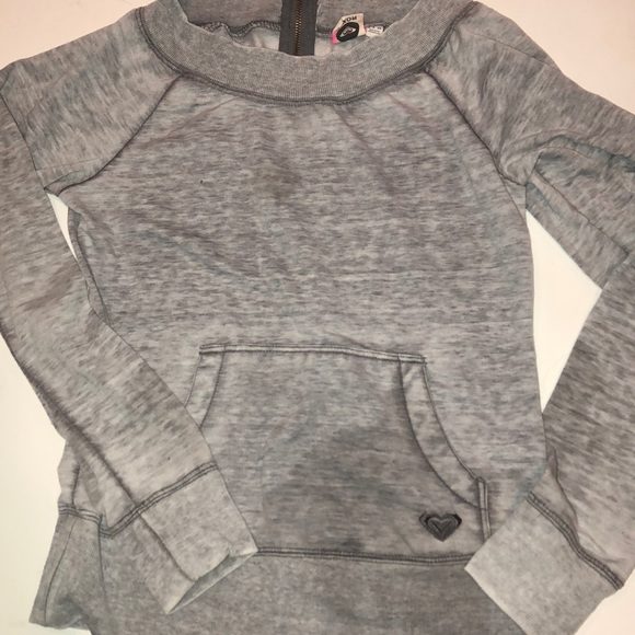 Roxy Tops - Roxy sweatshirt